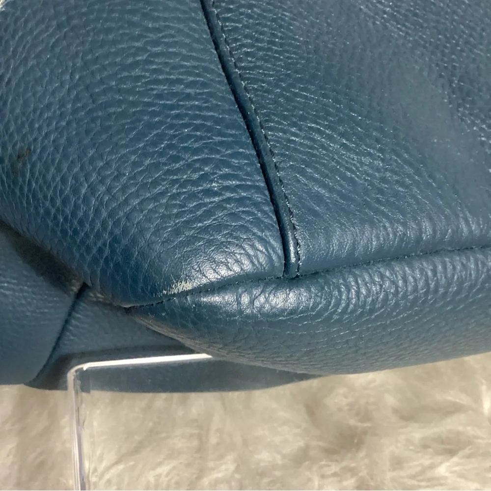 Marc Jacobs Blue Pebbled Leather Hobo Shoulder Bag with Long Strap